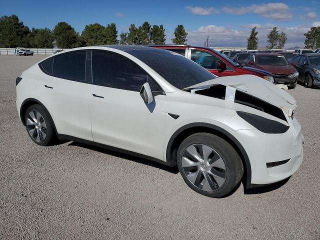 VIN 7SAYGDED9PF947084 2023 TESLA MODEL Y no.4