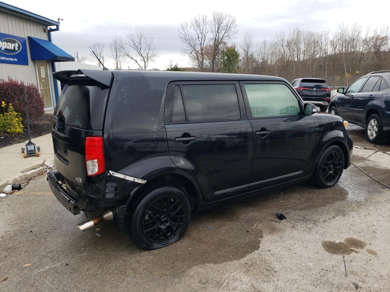 Lot #2991716985 2015 TOYOTA SCION XB