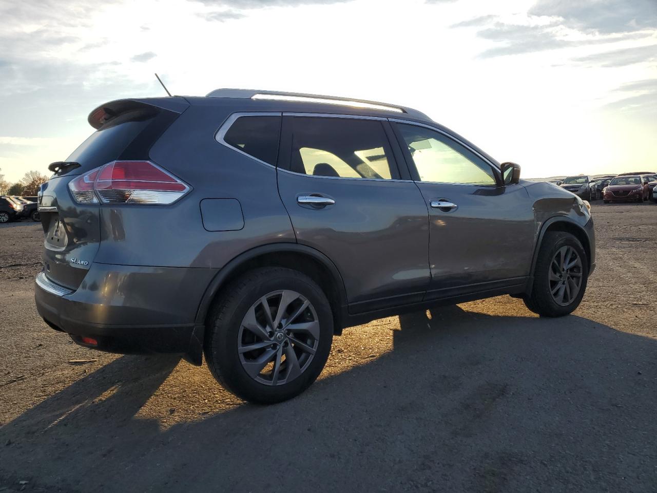 NISSAN ROGUE S