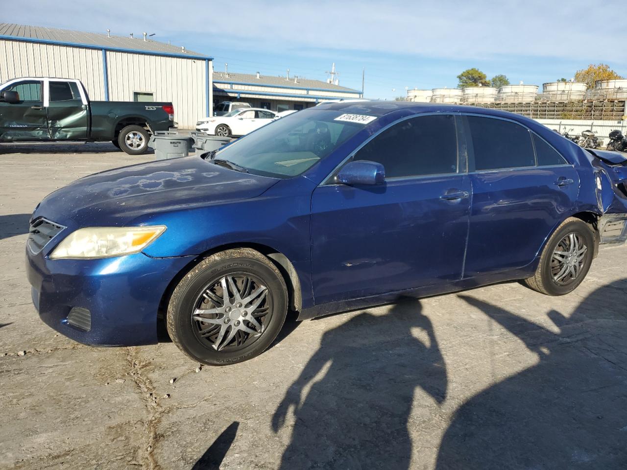 TOYOTA CAMRY BASE