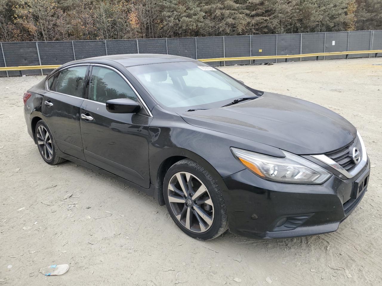 Lot #3022951336 2017 NISSAN ALTIMA 2.5