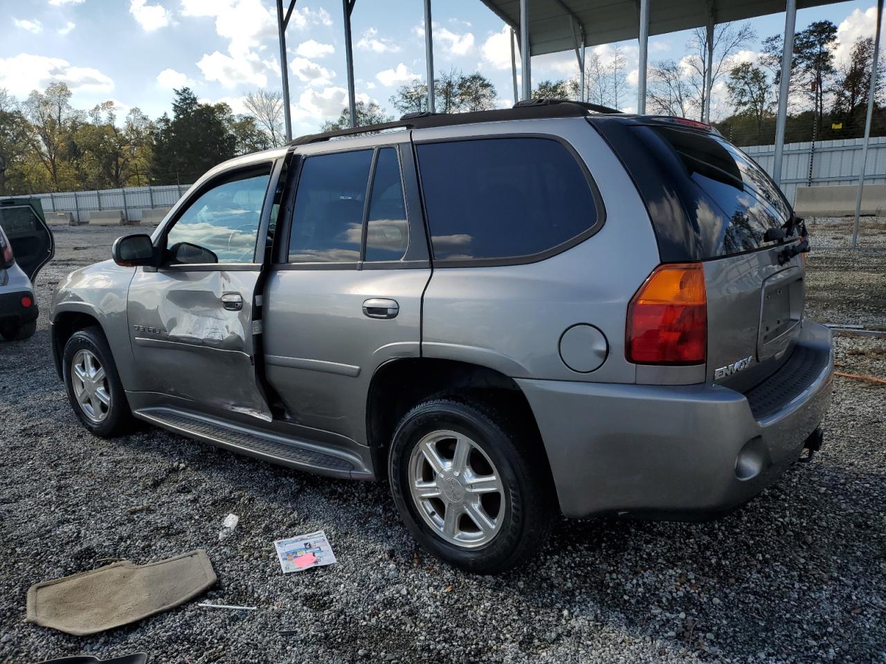 Lot #2976639590 2005 GMC ENVOY DENA