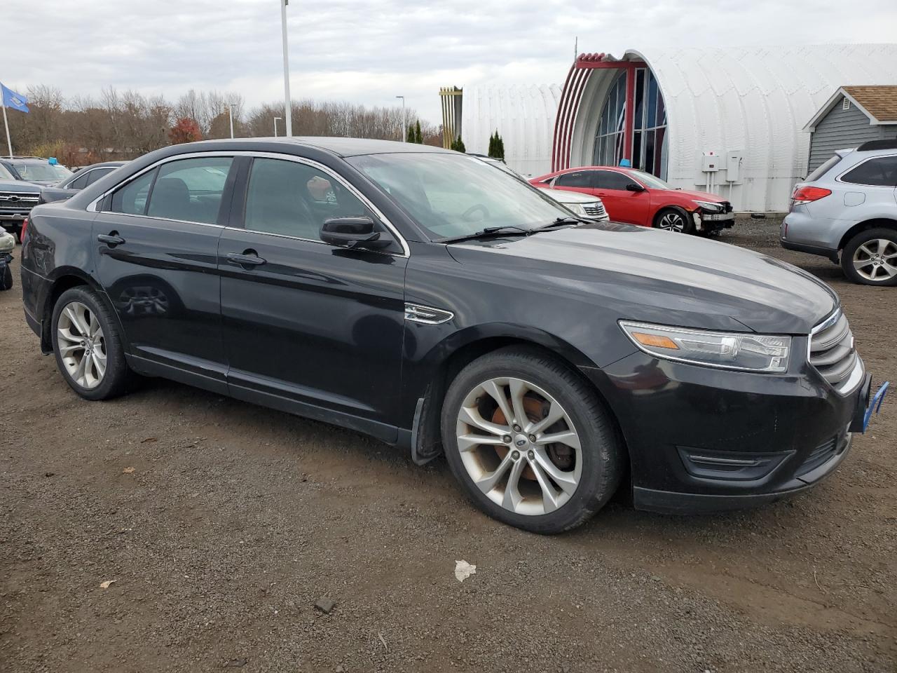 Lot #2945059208 2013 FORD TAURUS SEL