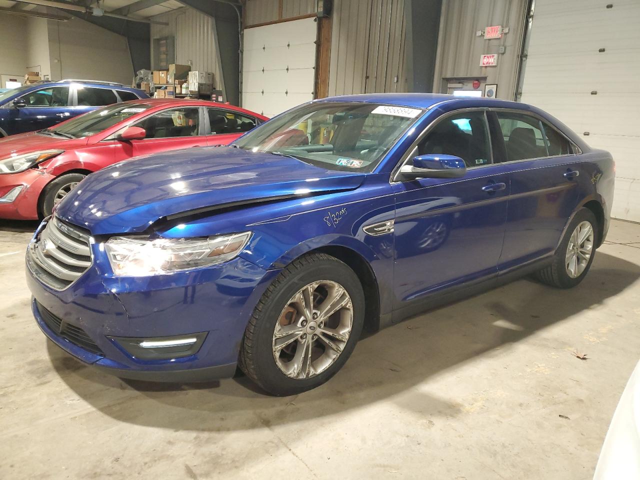  Salvage Ford Taurus