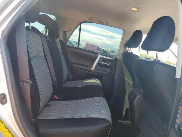 2015 TOYOTA 4RUNNER SR - JTEZU5JR7F5104451
