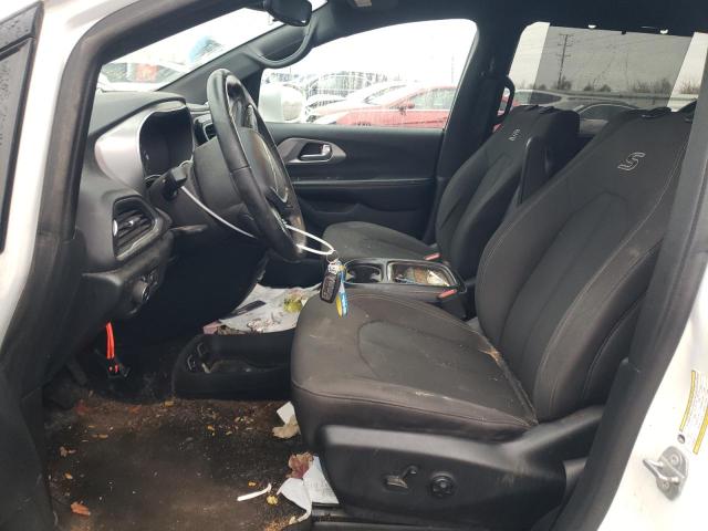 2018 CHRYSLER PACIFICA T - 2C4RC1FG4JR305906