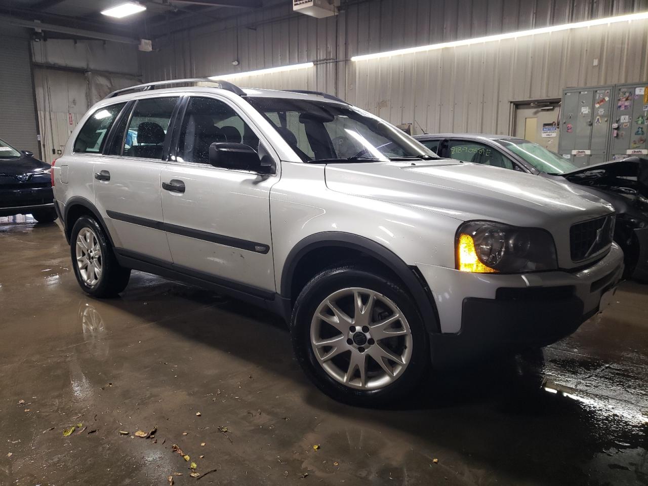 Lot #3009114354 2004 VOLVO XC90 T6