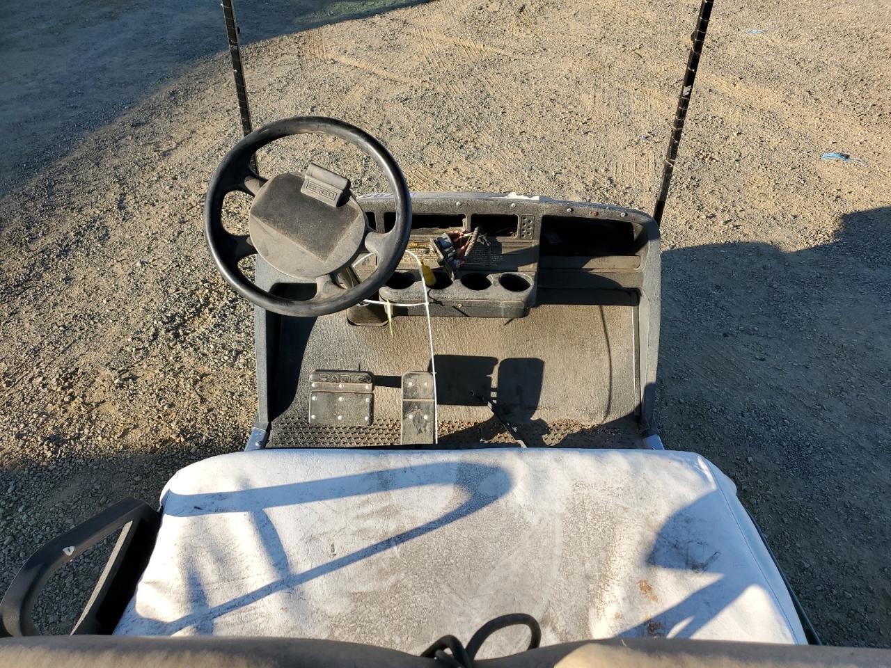 Lot #2979242984 2000 OTHER GOLF CART