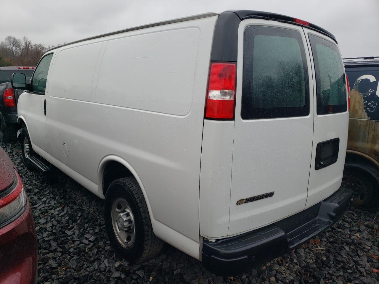 Lot #2996402389 2020 CHEVROLET EXPRESS G2