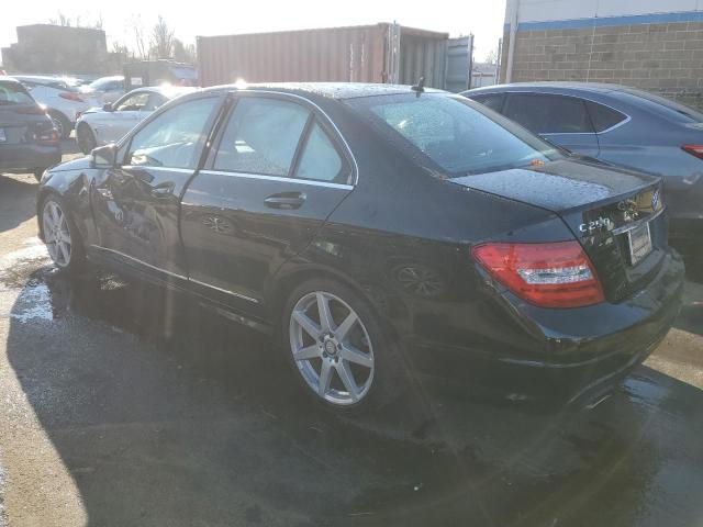 VIN WDDGF4HB2ER302408 2014 MERCEDES-BENZ C-CLASS no.2