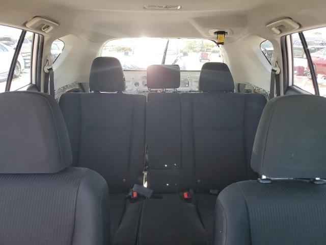 2017 TOYOTA RAV4 LE - JTMZFREV4HJ703976