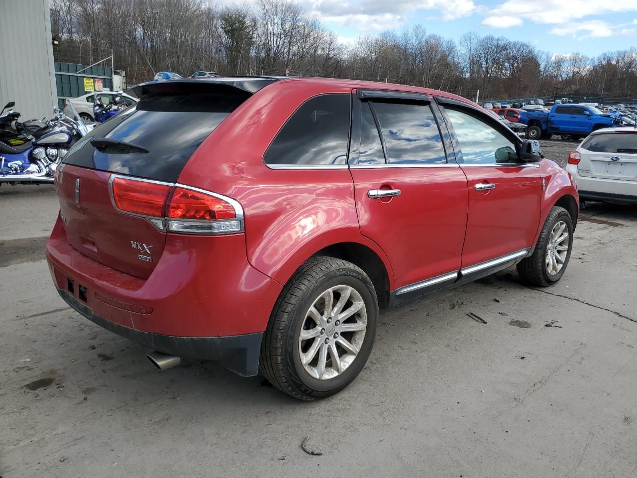 Lot #2987008820 2011 LINCOLN MKX