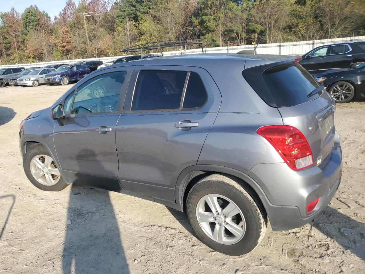 Lot #3028387824 2020 CHEVROLET TRAX LS