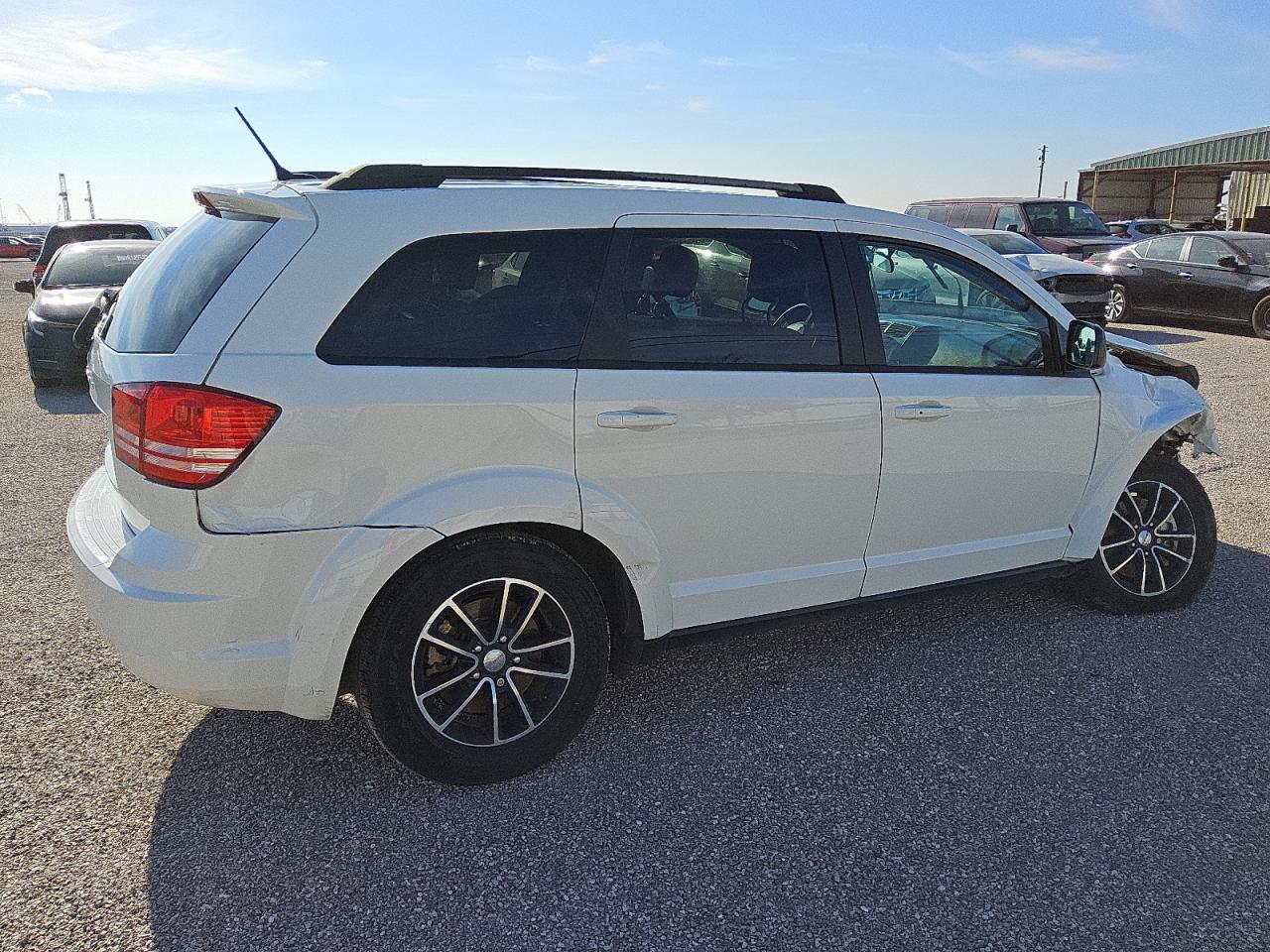 Lot #3026306469 2017 DODGE JOURNEY SE