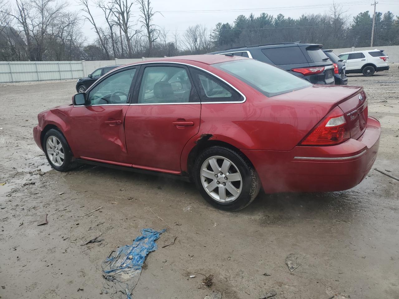 Lot #2979493836 2007 FORD FIVE HUNDR