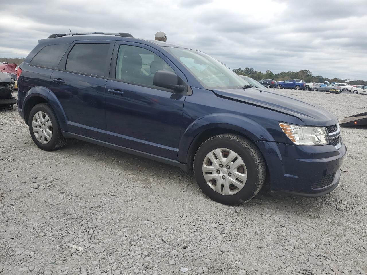 Lot #2991303111 2017 DODGE JOURNEY SE