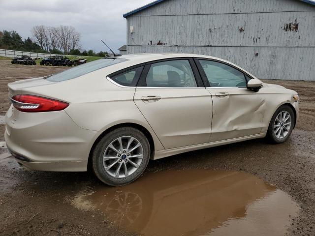 VIN 3FA6P0HDXHR334390 2017 Ford Fusion, SE no.3