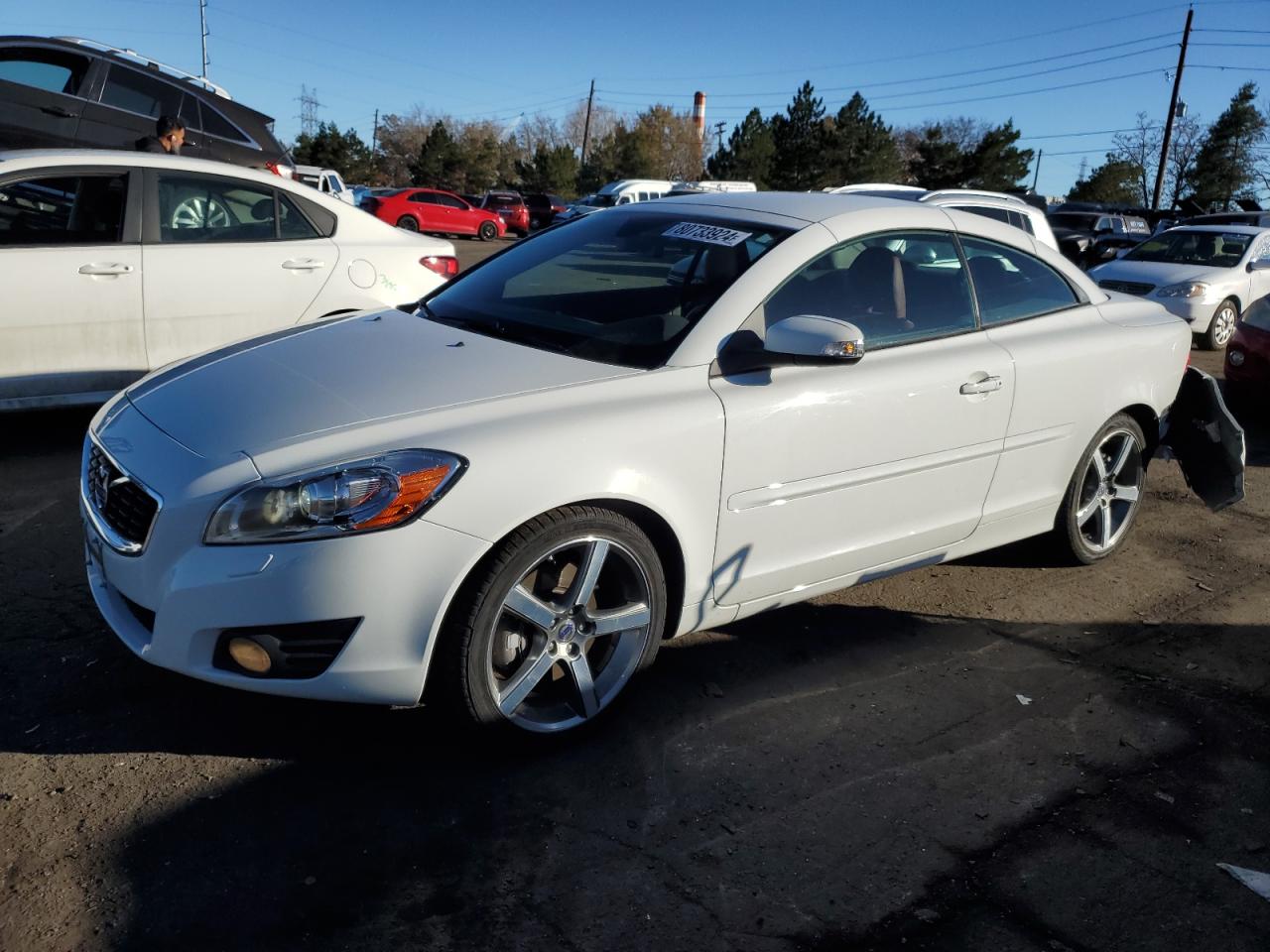 Lot #3021091210 2012 VOLVO C70 T5