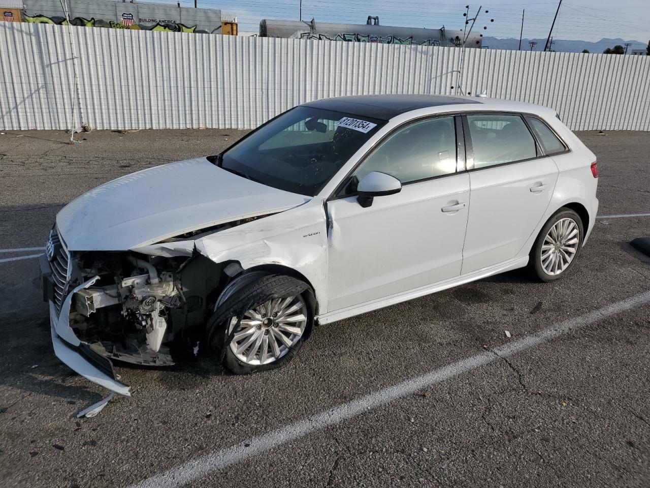 AUDI A3 E-TRON PREMIUM