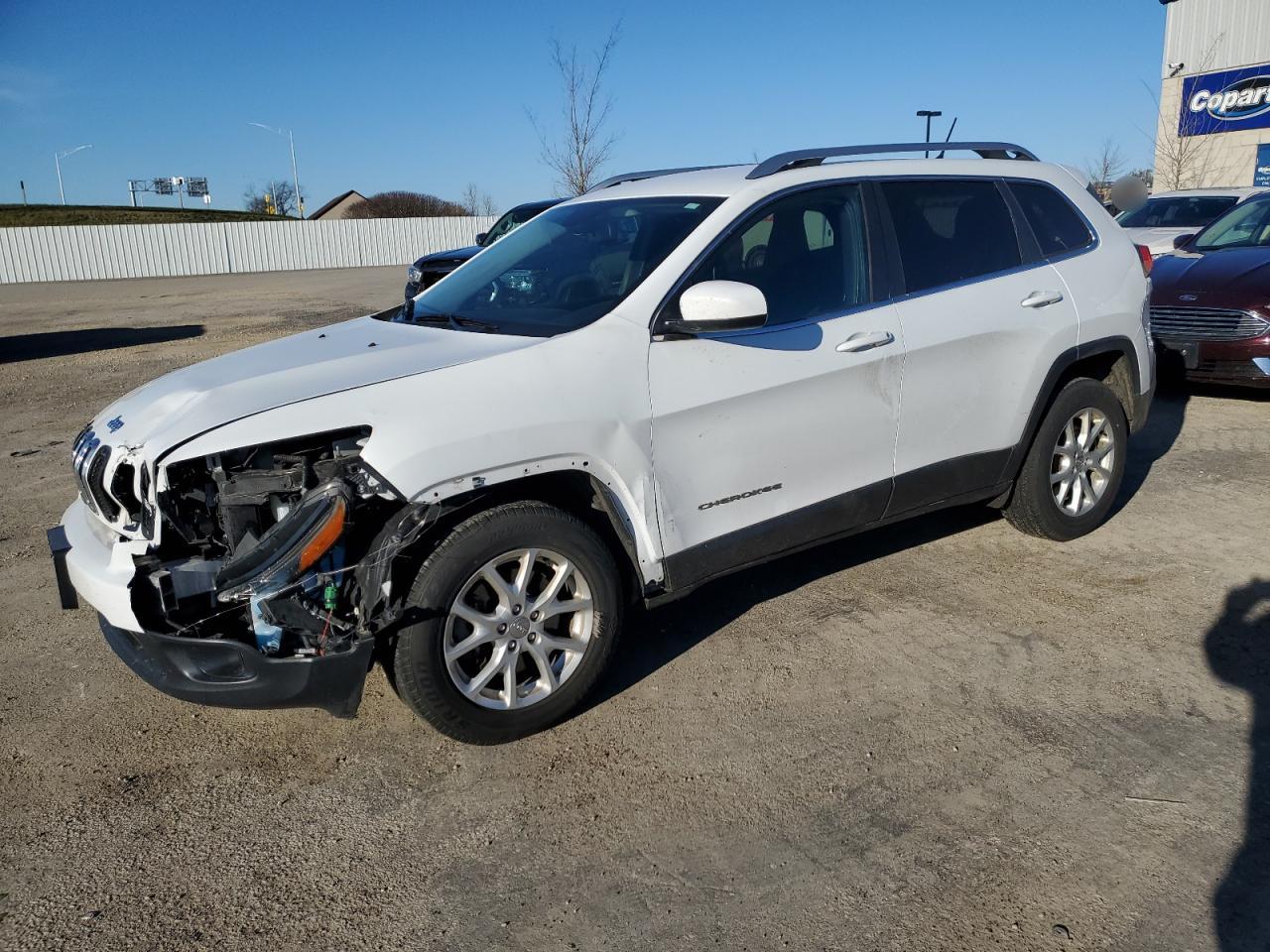  Salvage Jeep Grand Cherokee