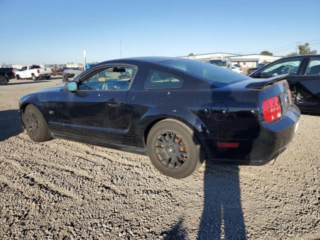 FORD MUSTANG GT 2006 black  gas 1ZVFT82H365226738 photo #3