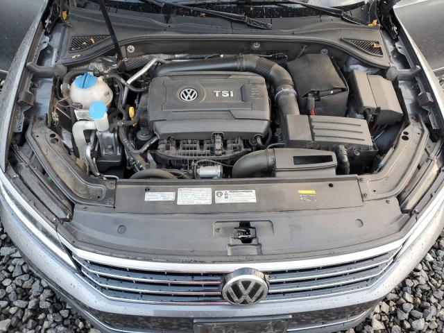 2017 VOLKSWAGEN PASSAT SE - 1VWGT7A30HC003883