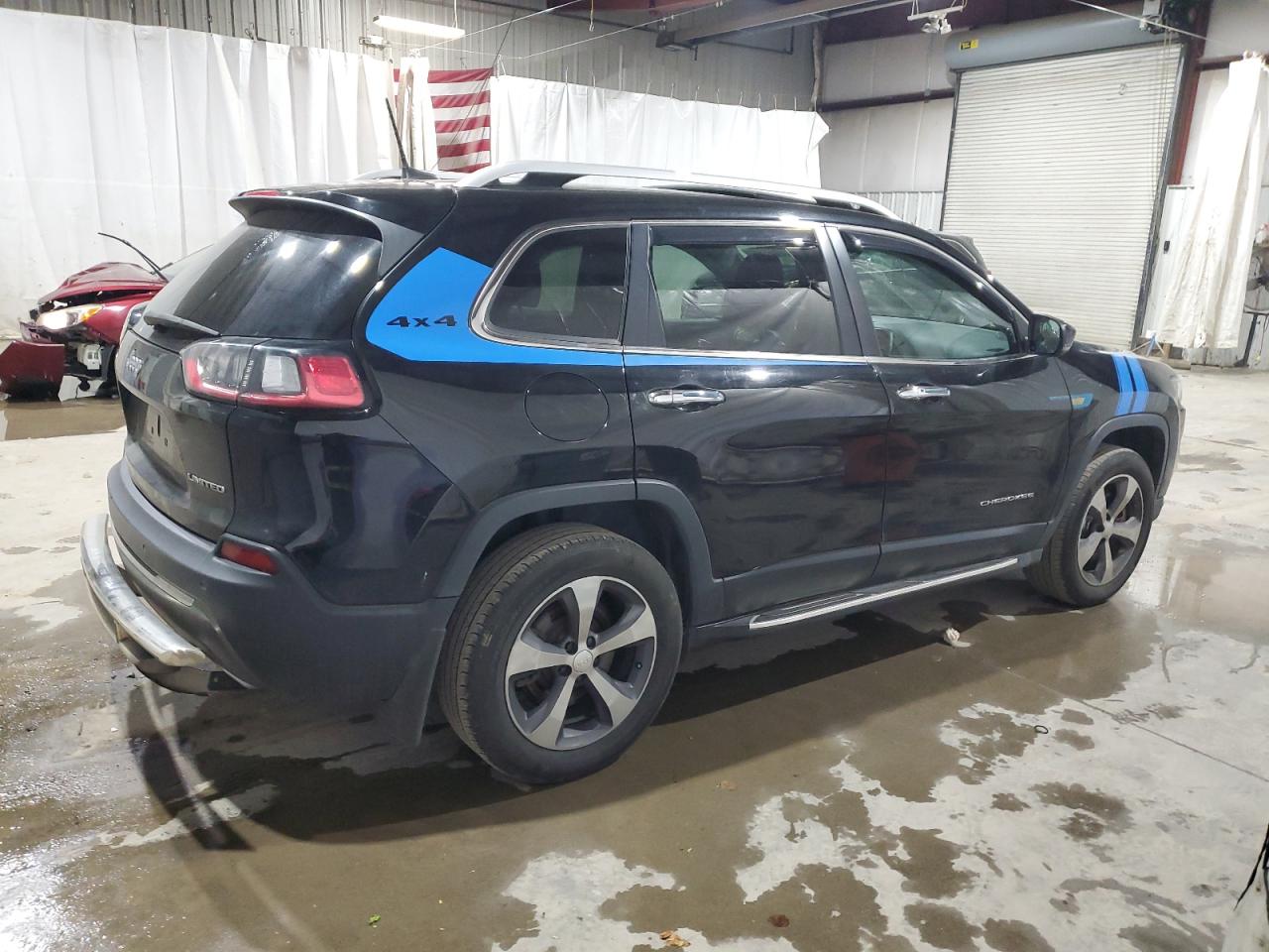 Lot #3033012032 2019 JEEP CHEROKEE L