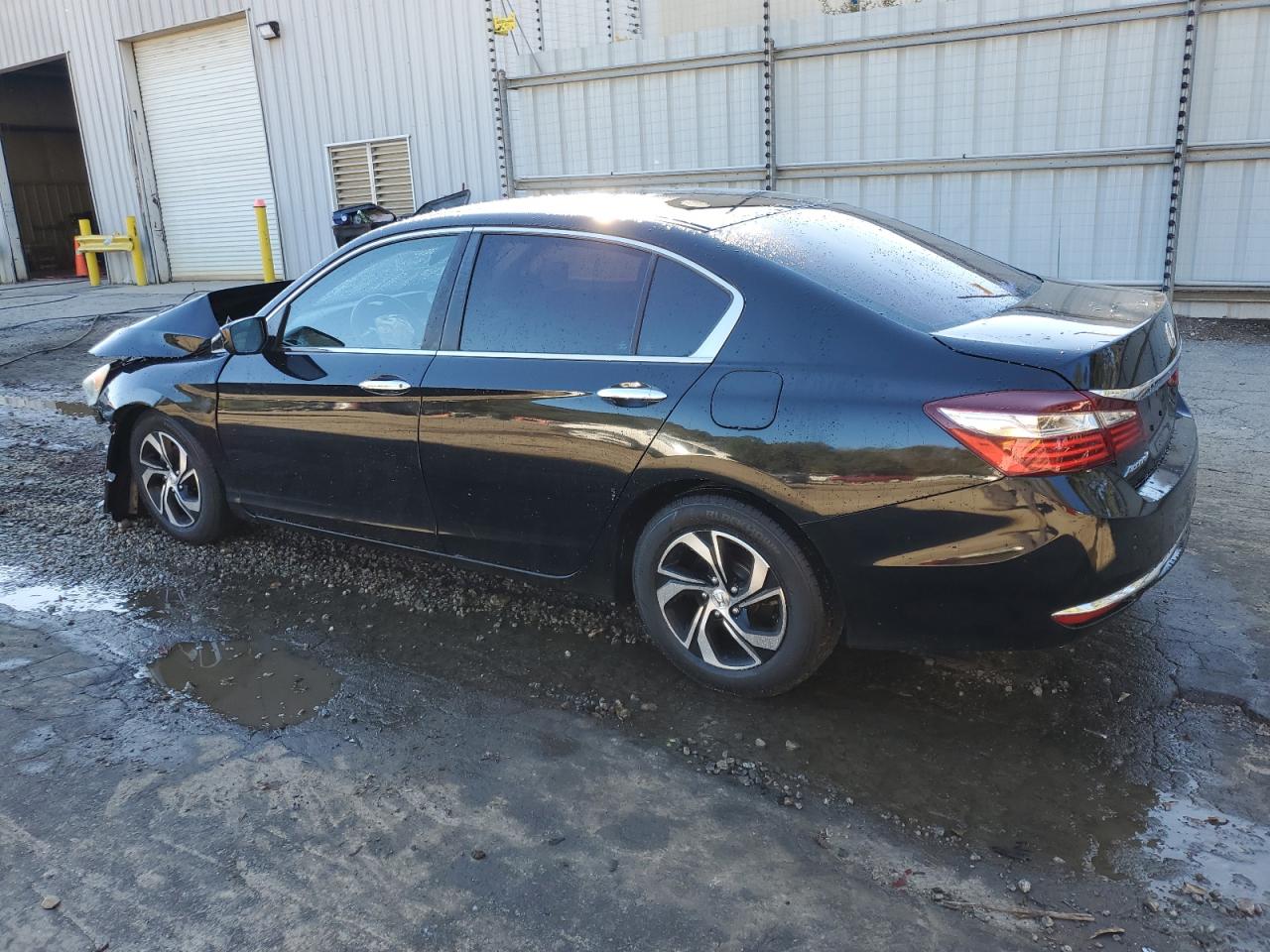 Lot #3022936194 2017 HONDA ACCORD LX