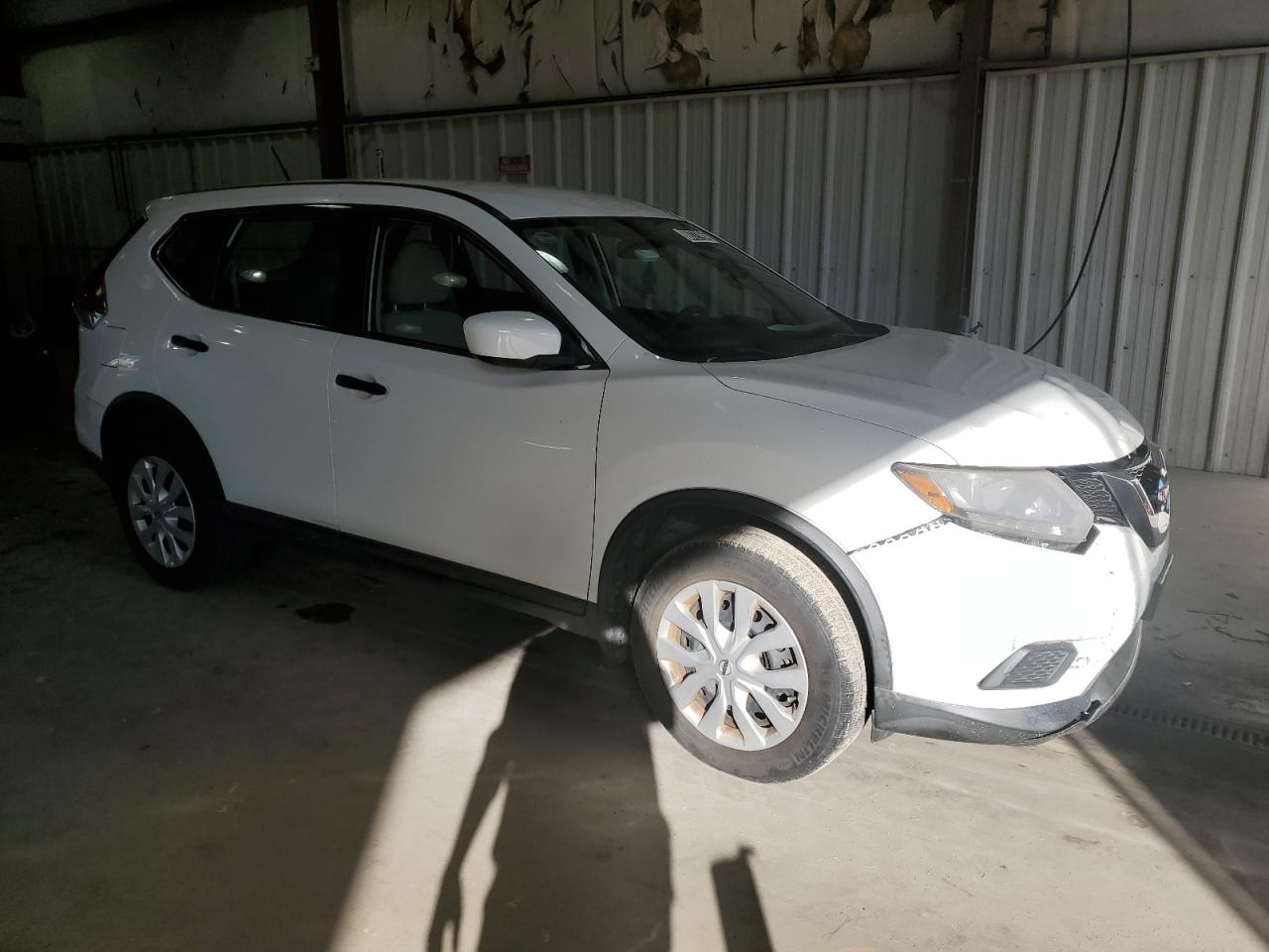 Lot #3034373082 2016 NISSAN ROGUE S