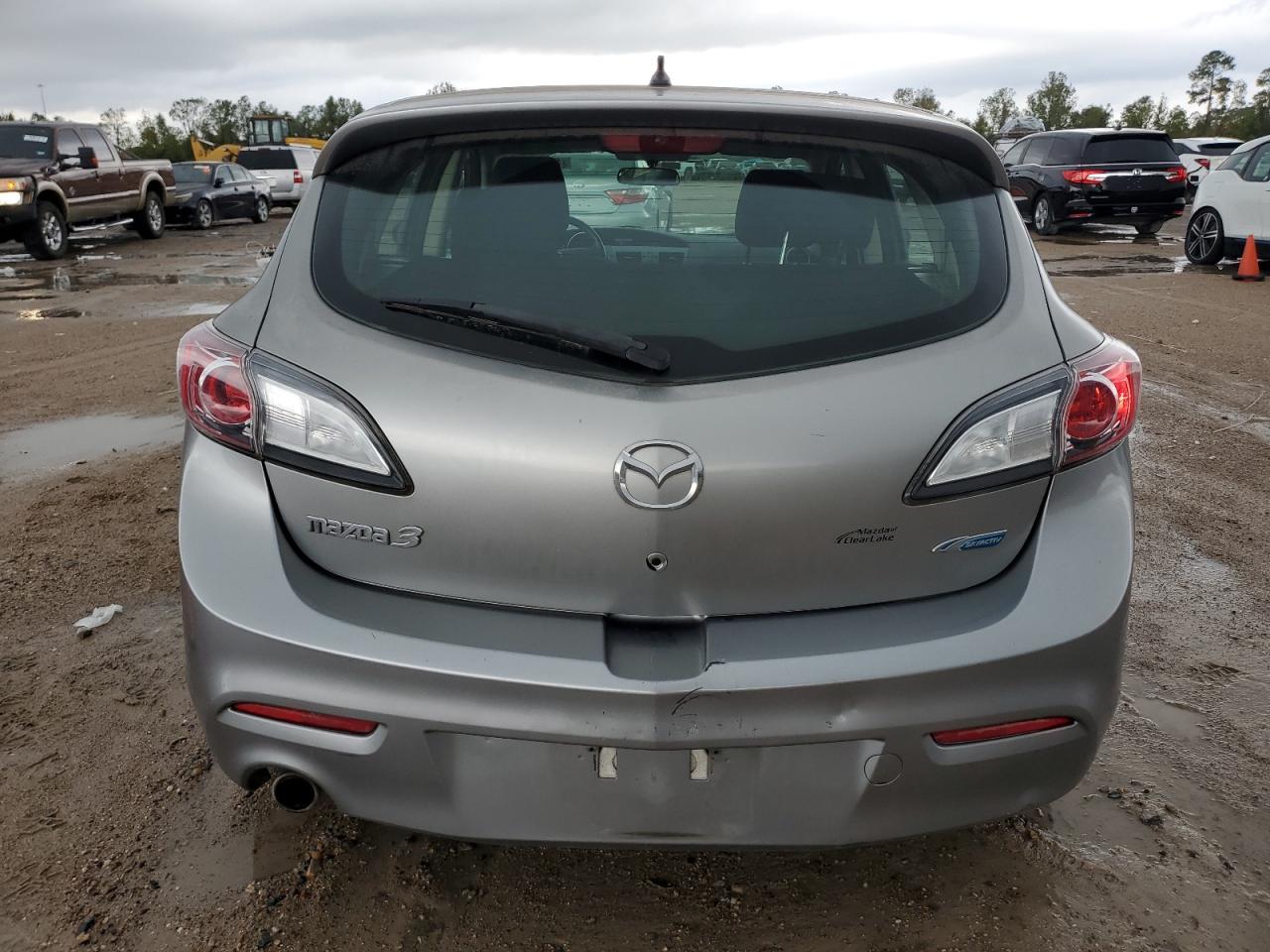 Lot #2994073370 2012 MAZDA 3 I