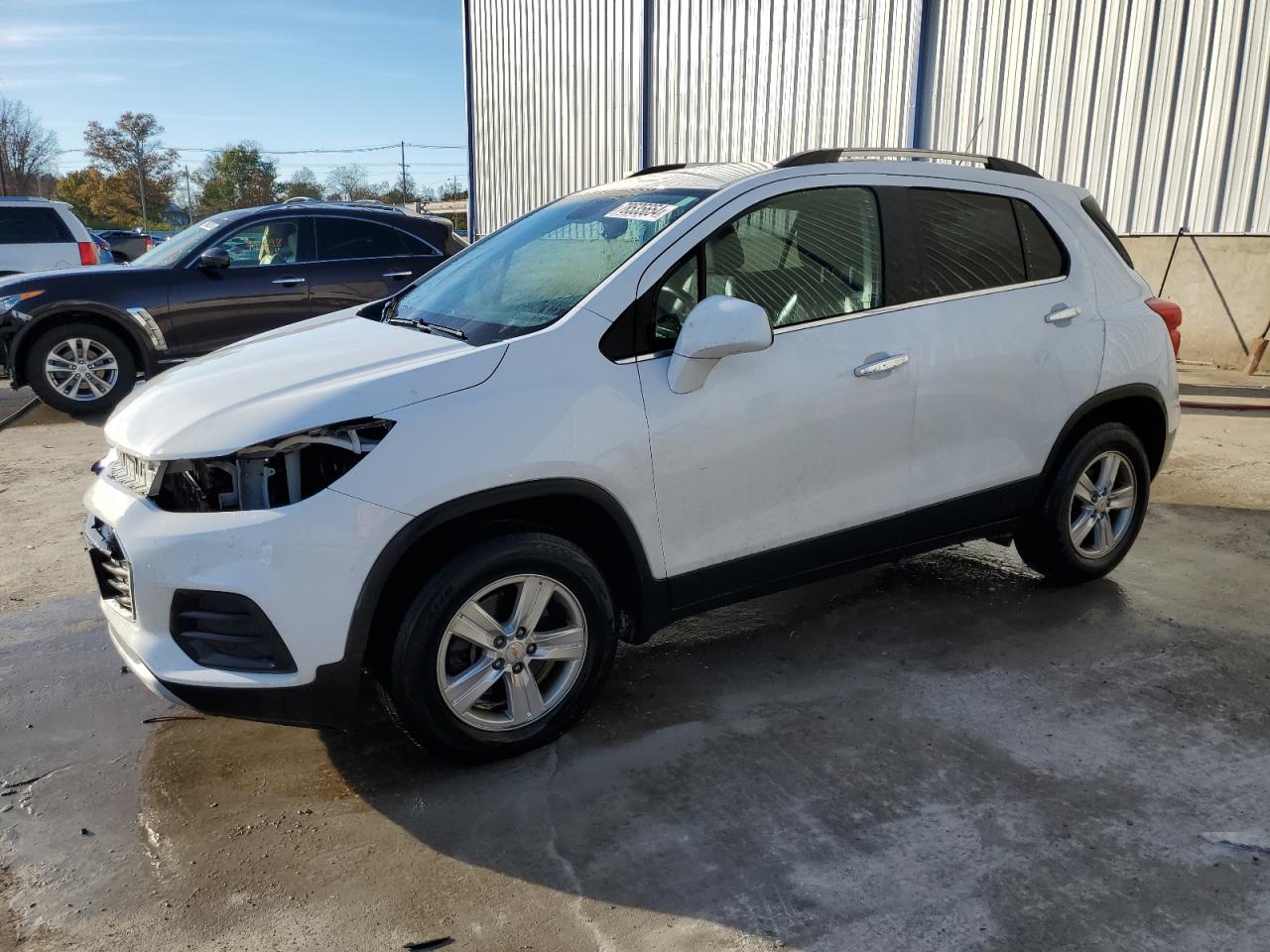 Lot #2996621502 2017 CHEVROLET TRAX 1LT