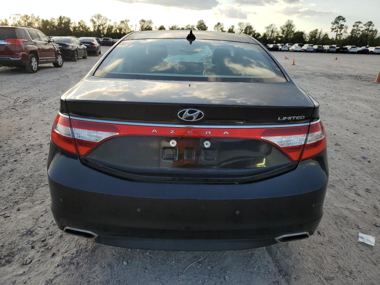 Lot #3008871561 2017 HYUNDAI AZERA LIMI