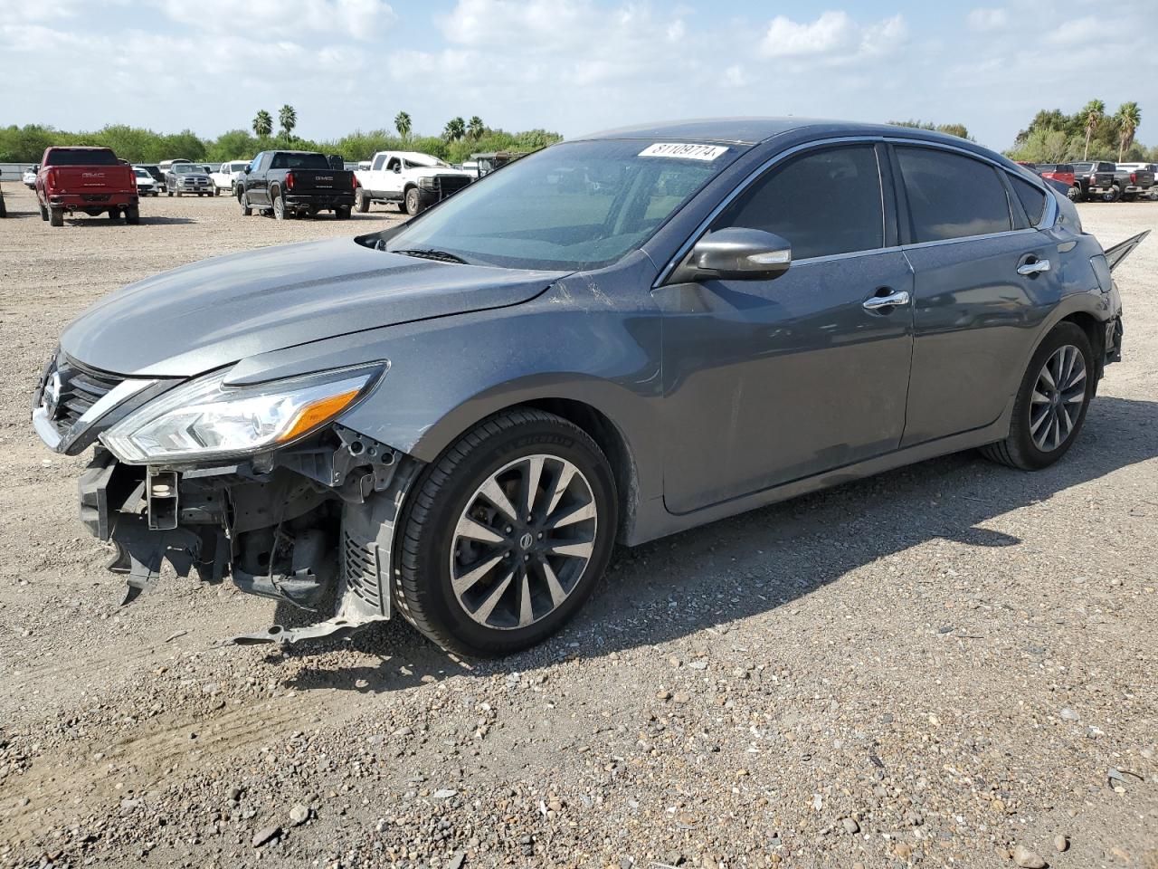  Salvage Nissan Altima