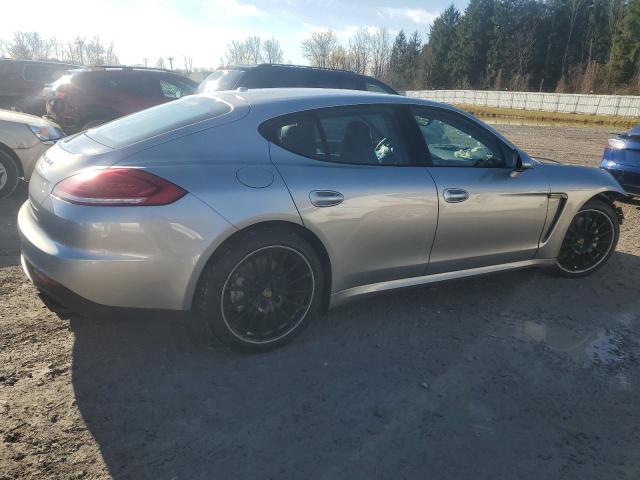 VIN WP0AB2A70GL050850 2016 PORSCHE PANAMERA no.3