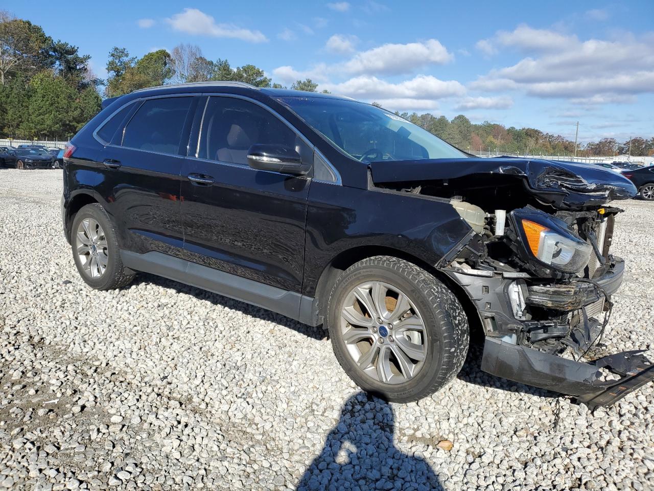 Lot #3024265830 2019 FORD EDGE TITAN