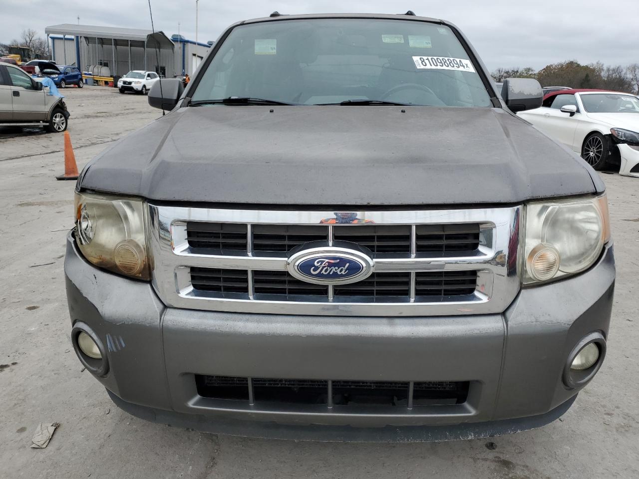 Lot #2986341171 2011 FORD ESCAPE LIM