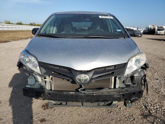 2019 TOYOTA SIENNA - 5TDZZ3DC2KS992600