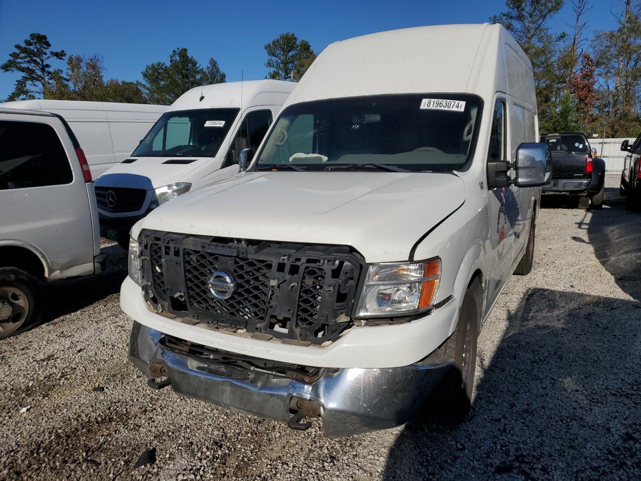 NISSAN NV2500 2500 S