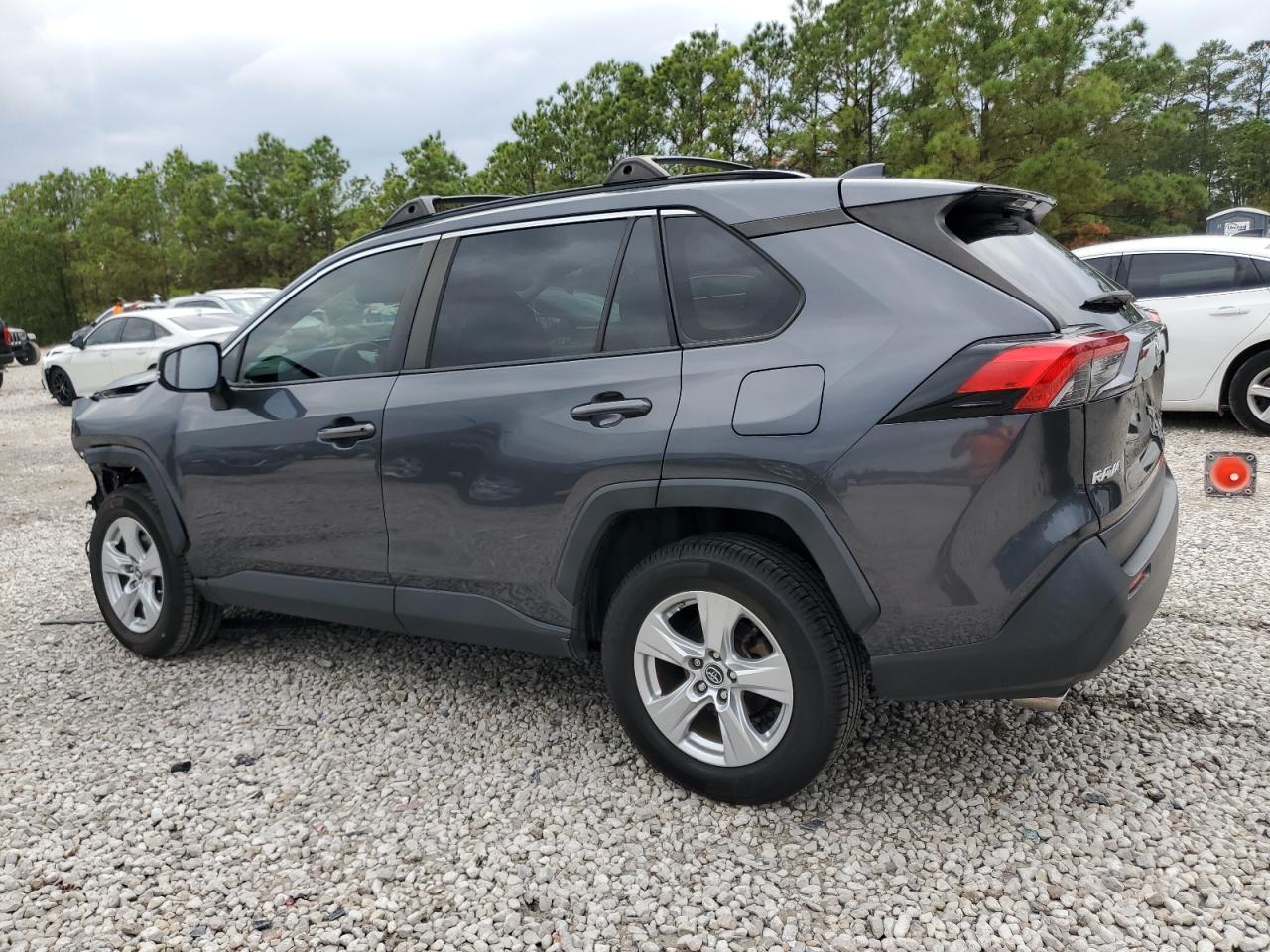 Lot #3020991343 2019 TOYOTA RAV4 XLE