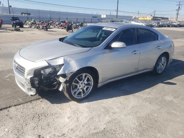 NISSAN MAXIMA S