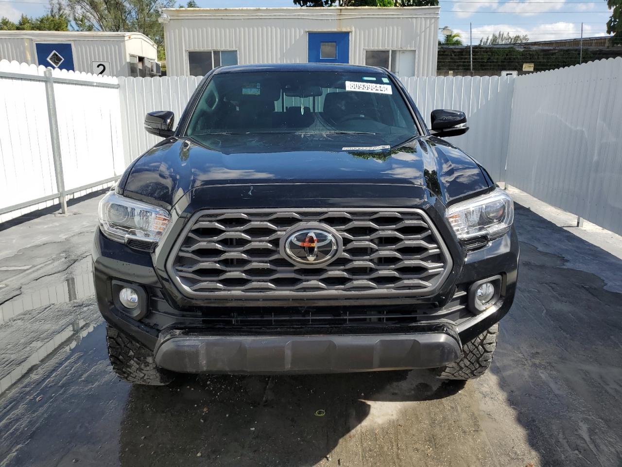 Lot #3024163807 2023 TOYOTA TACOMA DOU