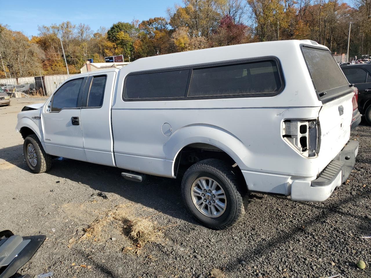 Lot #2952746898 2011 FORD F150 SUPER