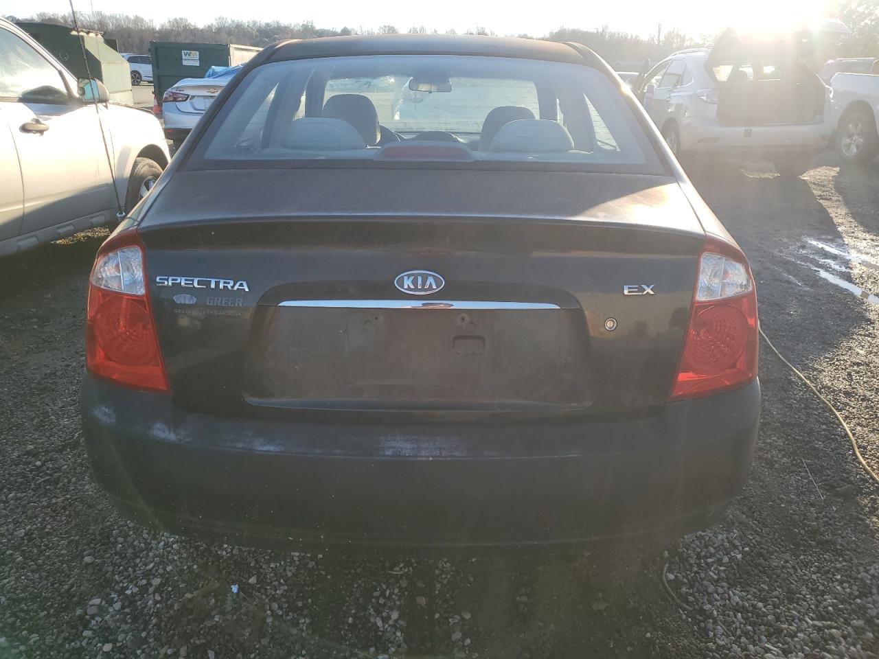 Lot #3040625612 2005 KIA SPECTRA LX