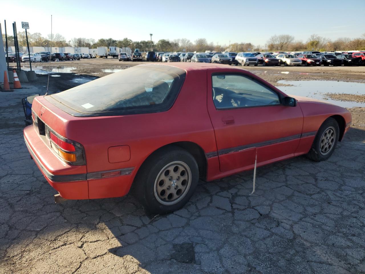 Lot #3006370117 1986 MAZDA RX7