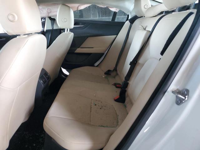 2018 JAGUAR XE - SAJAR4FX2JCP27244