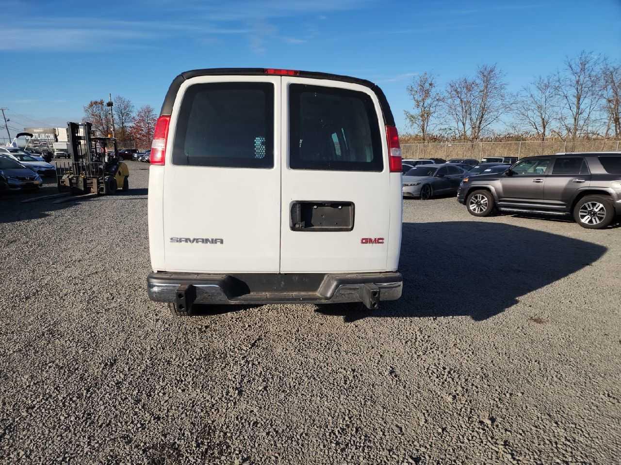 Lot #2993753163 2021 GMC SAVANA G25