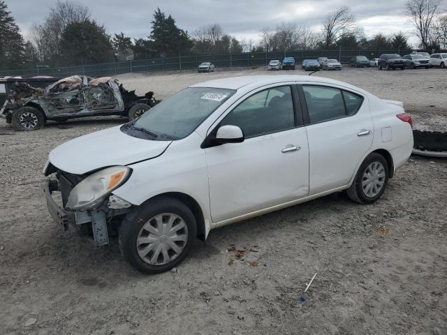 NISSAN VERSA S