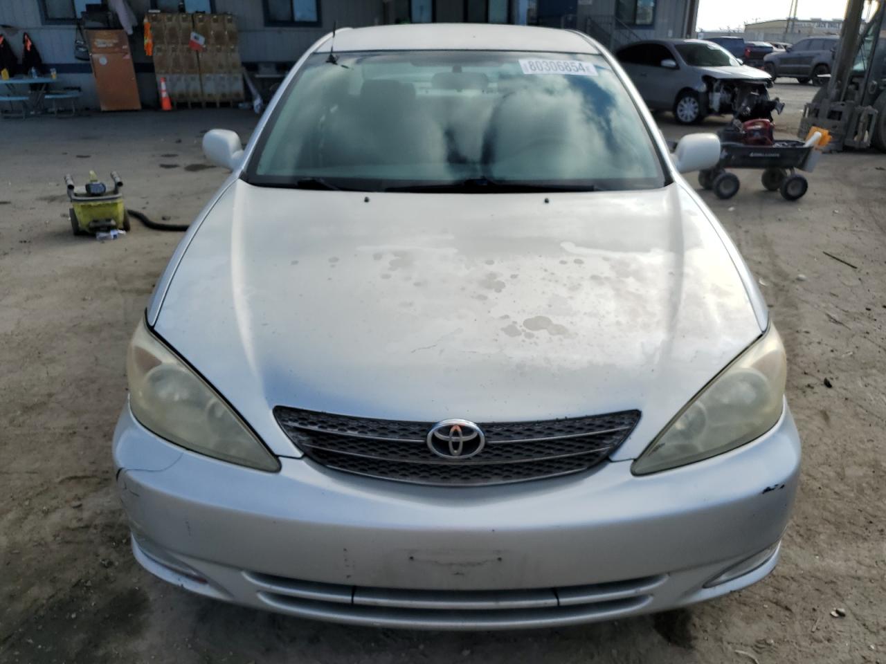 Lot #2994073262 2004 TOYOTA CAMRY LE