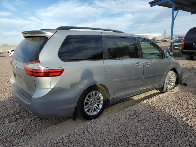 TOYOTA SIENNA XLE 2015 gray  gas 5TDYK3DC1FS669094 photo #4