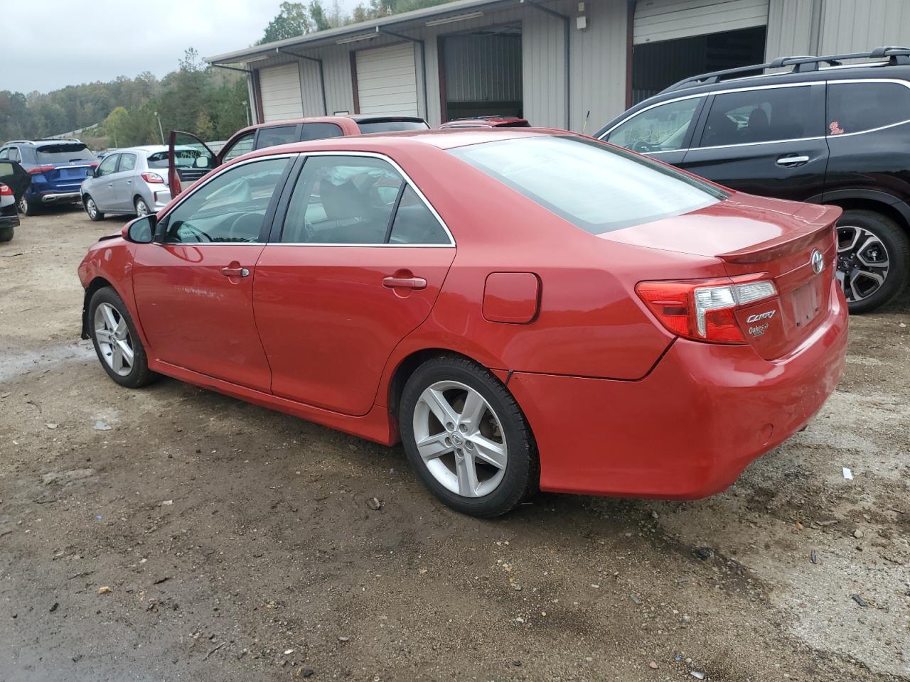 Lot #2977071673 2013 TOYOTA CAMRY